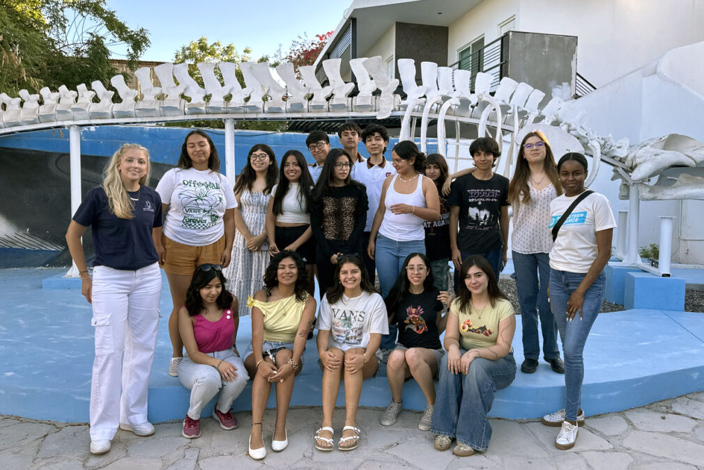 Becca Bullen, Planeteer Alliance Program Manager (far left), Latoya Henry, Chief Operating Officer (far right), and Natalia Moragrega, Regional Coordinator (1st row, seated far right), with students from the Ecology Project International’s (EPI) eco club, Californios Verdes in La Paz, Mexico.